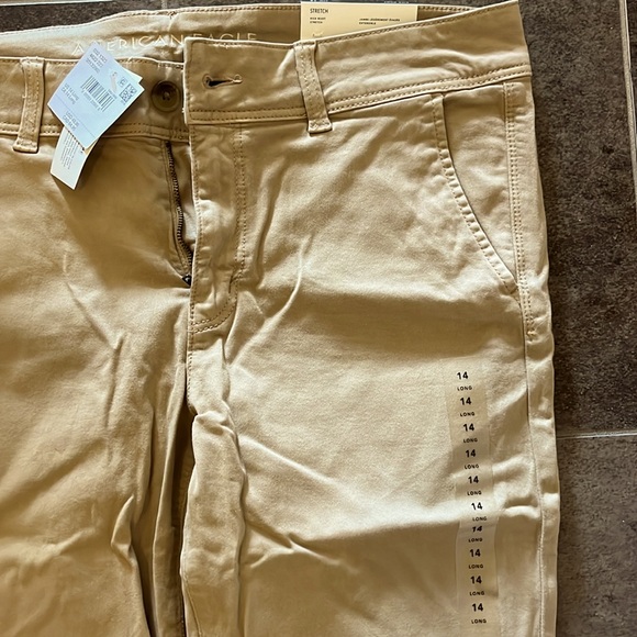 NWT American Eagle Khaki Kick Boot Pants, 14L - Picture 2 of 6